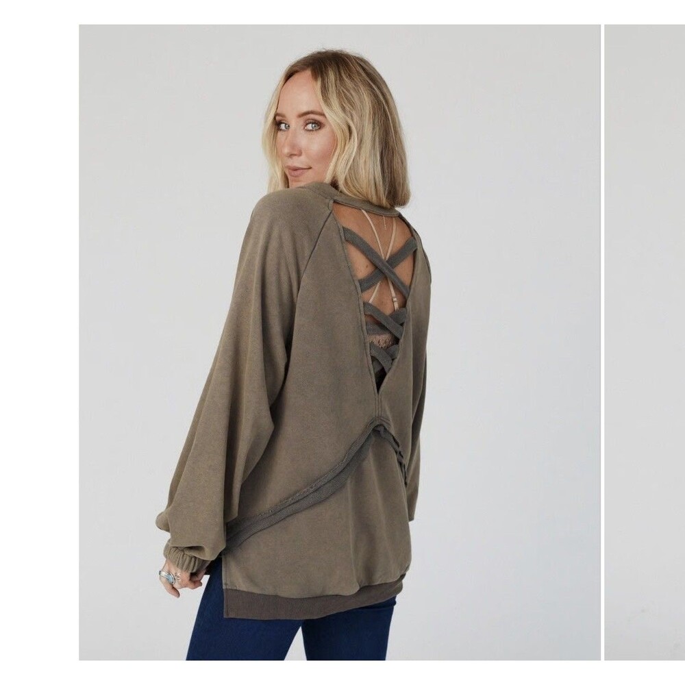 POL Sweatshirt Pullover V-Neck Criss-Cross Cutout Back Women's M Relaxed Slouchy